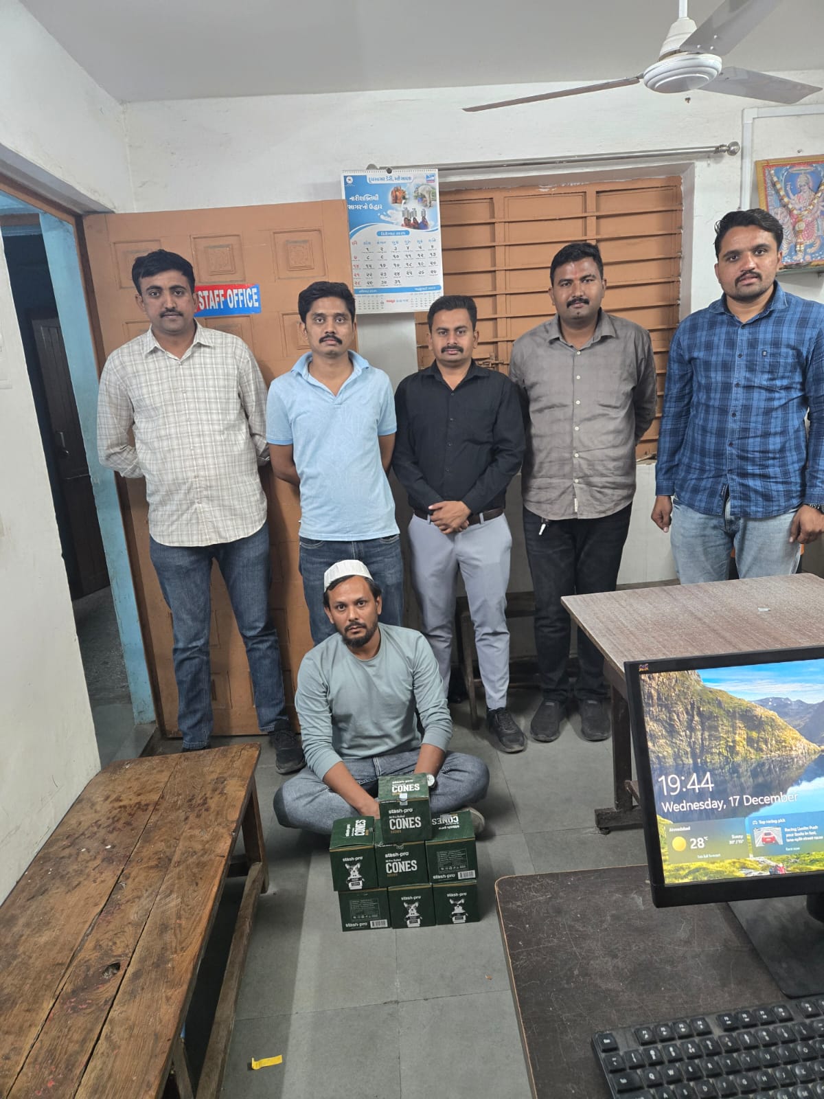 ગૃહવિભાગ ના જાહેરનામાં બાદ કડી પોલીસ સફાળી જાગી.